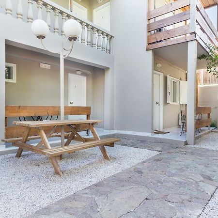 Sunrise Suites Kato Daratso Exterior foto